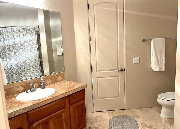 Holiday home Avenida Panorama — Luxury Foothills Estate | Golf Sim + Pool | Sleeps 12 *